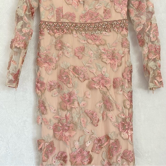 Mac Duggal NWT Floral Embroidered Illusion Long Sleeve Trumpet Gown 79281 Sz 8 - Picture 8 of 16